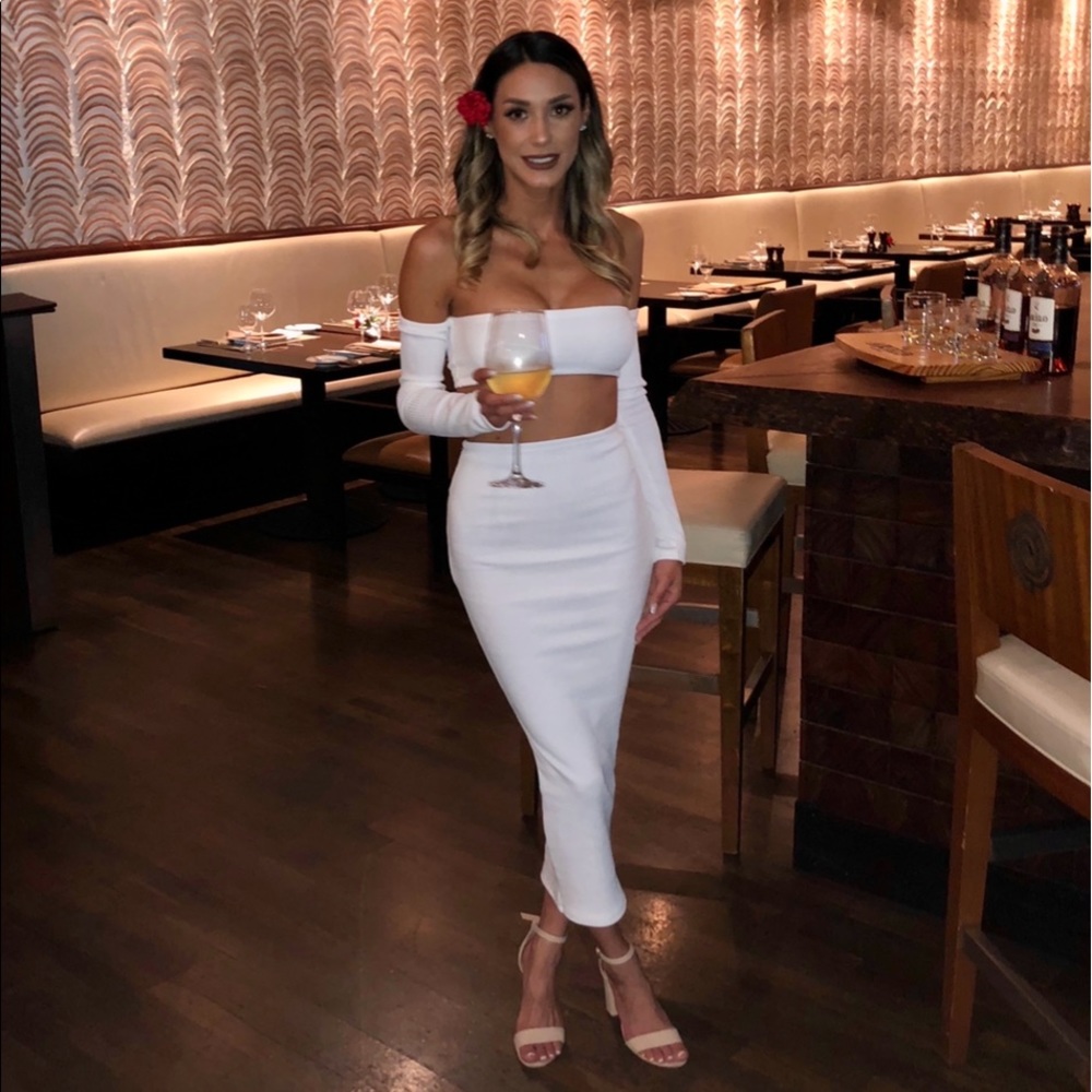 Baby Boo white sleeved two piece outfit in XS